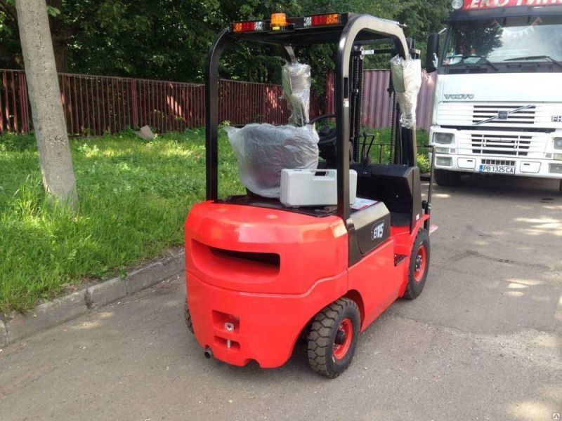 Four-Wheel Diesel LPG Gasonlie Forklift with Nissan Mitsubishi Engine (CPCD15T8)