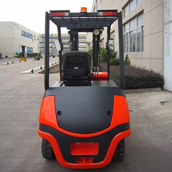 Chinese Top Quality 2ton Small Hydraulic Diesel Forklift Specification