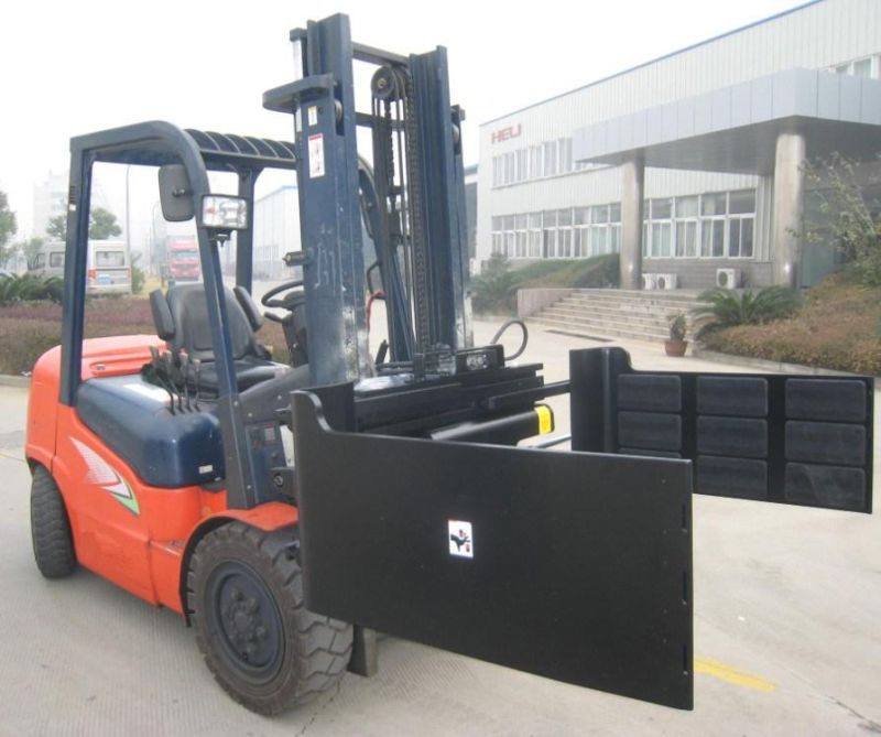 3tn 6m Triple Mast IC Diesel Slip Sheet Forklift with Carton Clamp