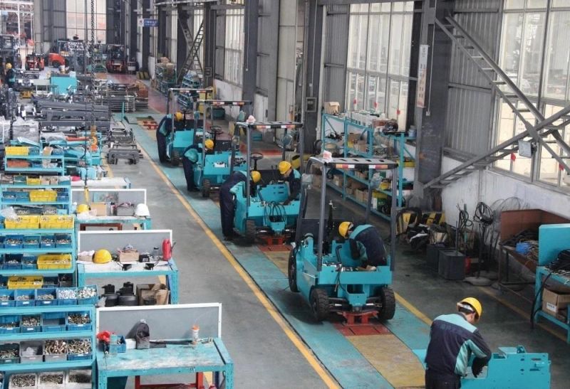 Customized Color Diesel Powered Forklift for 2000kg