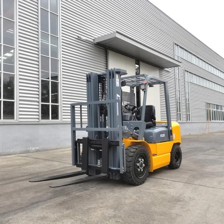 Japanese Engine 3 Ton Diesel Forklift with 3 Stage Mast