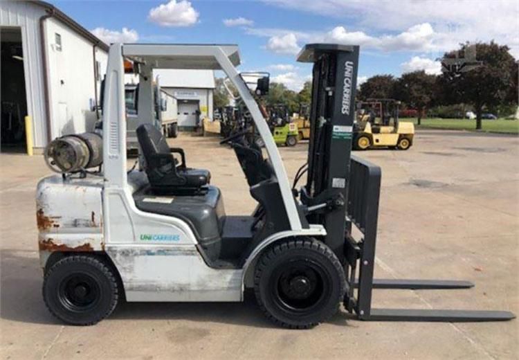 Used Japanese Nissan Forklift Good Performance Japanese Isuzu Engine Diesel Second Hand Forklift on Sale