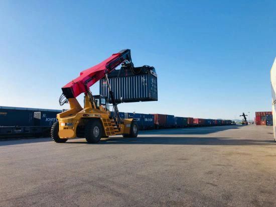 Port Machine 45 Ton Hydraulic Container Reach Stacker Srsc45h for Sale