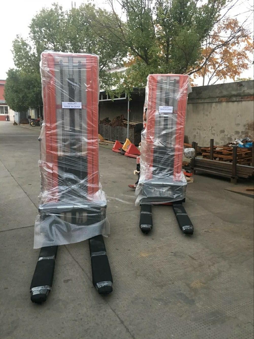 1500kg Semi Electric Pallet Stacker with 3.5m Lift Height