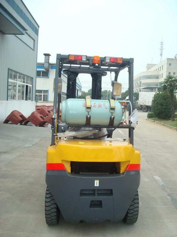 4 Ton Cheap LPG Forklift with Nissan Engine