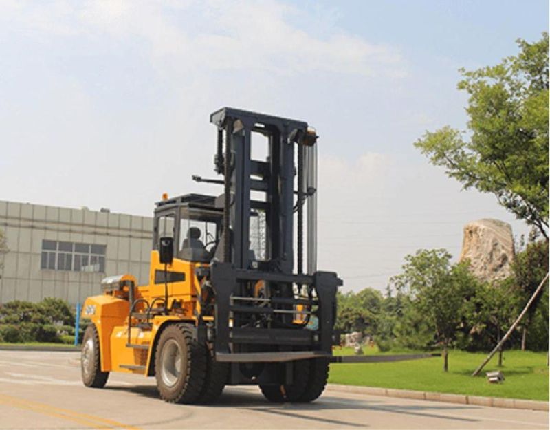 XCMG 8 Ton Diesel Forklift with Isuzu Engine Cpcd80