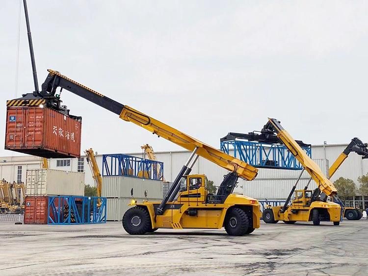 XCMG Official Reach Stacker Xcs45u China New 45 Ton Stacker Reach for Containers Reach Stacker with Spare Parts Price