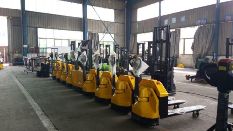 DC Motor Economical Battery Operated 1.5-2.0 Ton Load Capacity Electric Pallet Truck