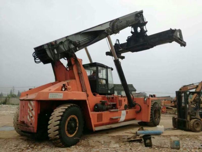 Kalmar Reach Stacker for Handler Containers Lifting