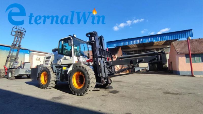 Rough Terrain Forklift Truck Diesel Forklift with Cummins Engine