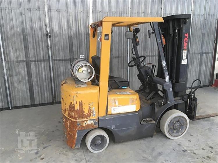 Used Tcm 2.5 Ton Japanese Toyota Forklift Good Performance Japanese Isuzu Engine Diesel Second Hand Forklift on Sale