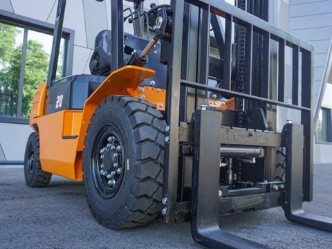 China Factory Price Small 2tons Diesel Forklift