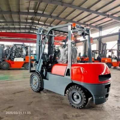 Titanhi Multi Directional Forklift With Wide View Forklift Mast Has Wideth Tires