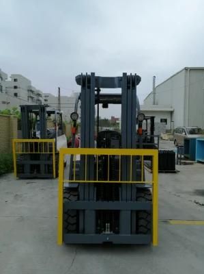 Counterbalanced 2500 Kg Diesel Forklift with Isuzu C240 Engine