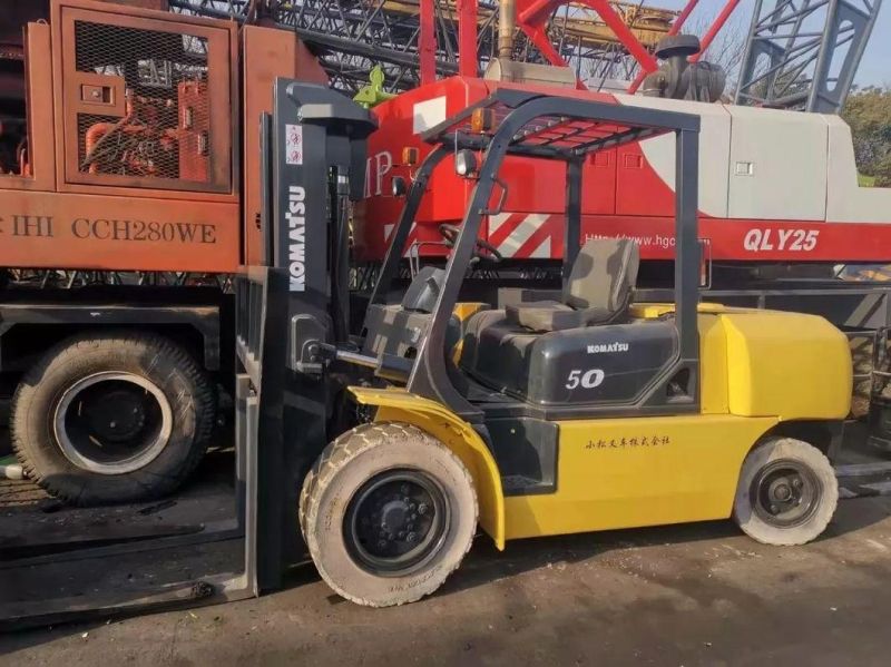 Japanese Original Product 5t Komatsu Fd50-7 Used Side Shift Forklift 3m Gantry Logistics Equipment 4t Fd40-8 Used Komatsu Forklift